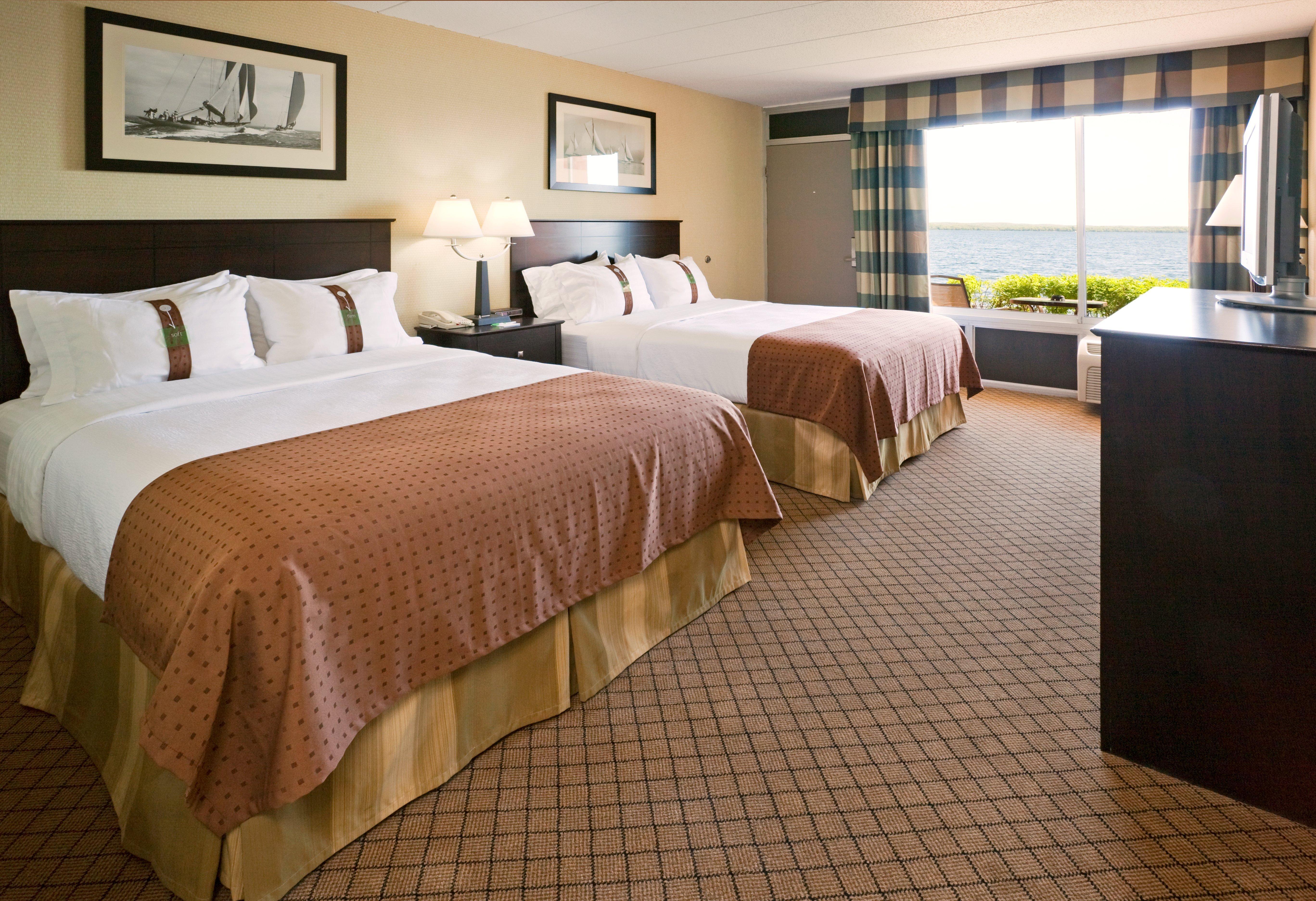 Holiday Inn Detroit Lakes By Ihg Exterior photo