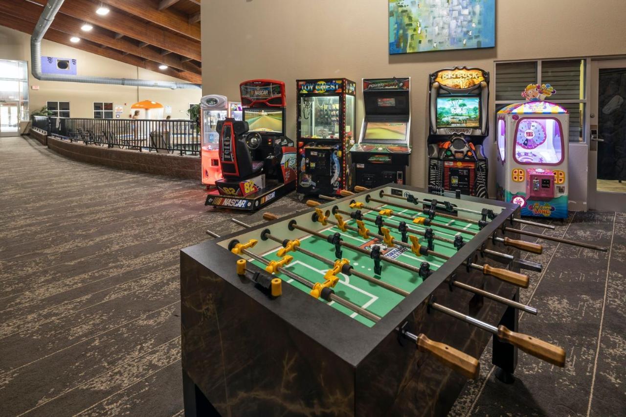 Holiday Inn Detroit Lakes By Ihg Exterior photo