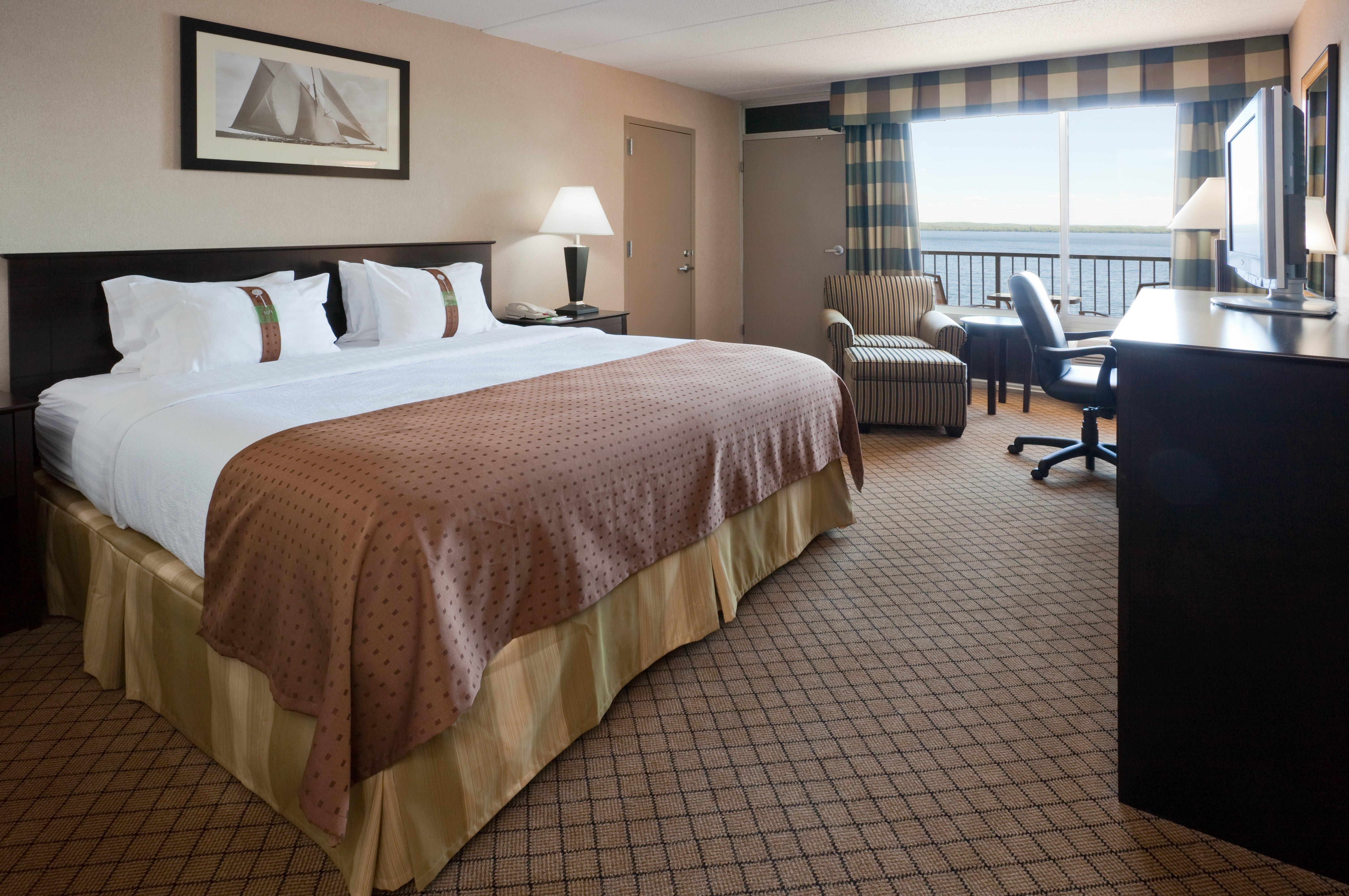 Holiday Inn Detroit Lakes By Ihg Exterior photo
