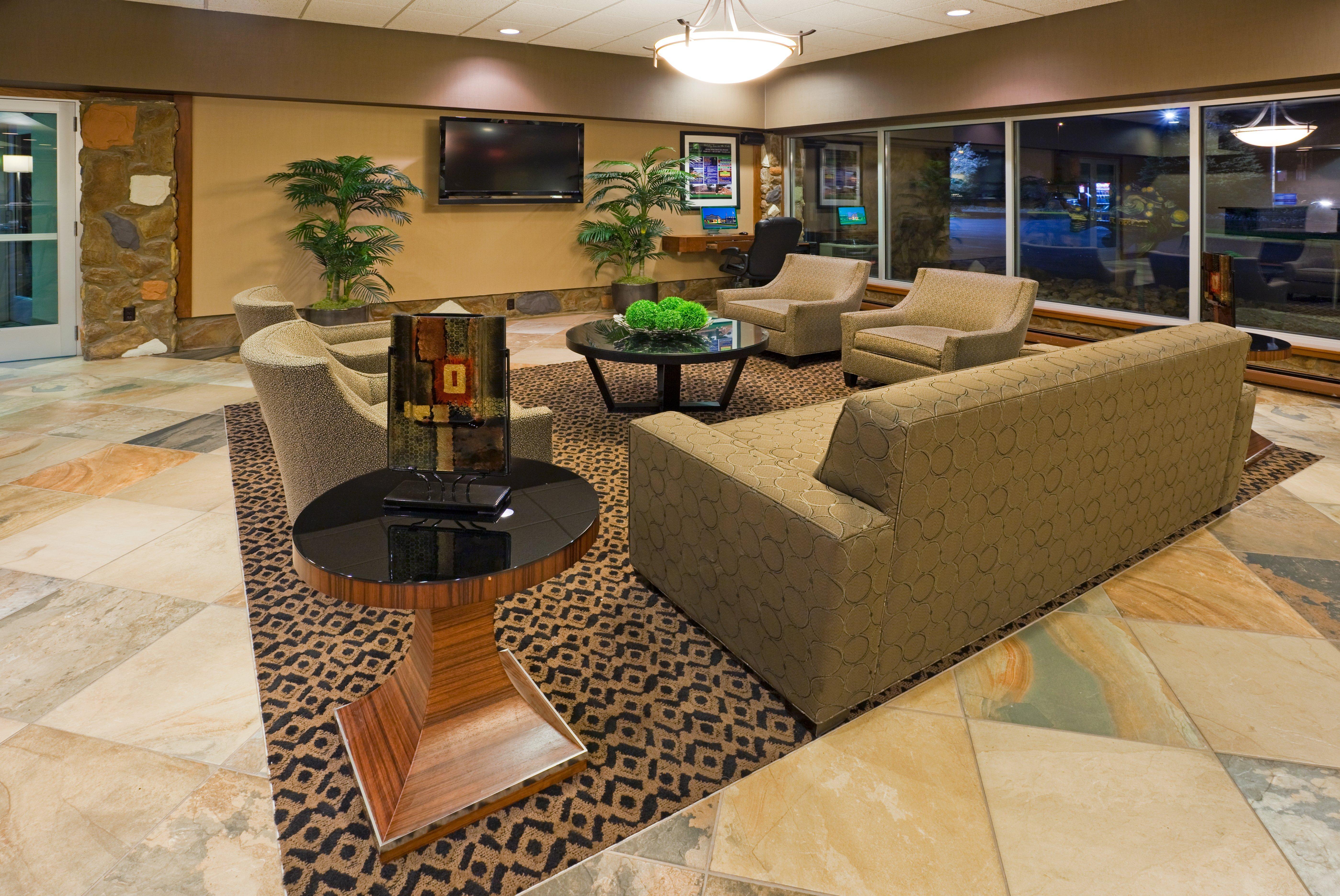 Holiday Inn Detroit Lakes By Ihg Exterior photo
